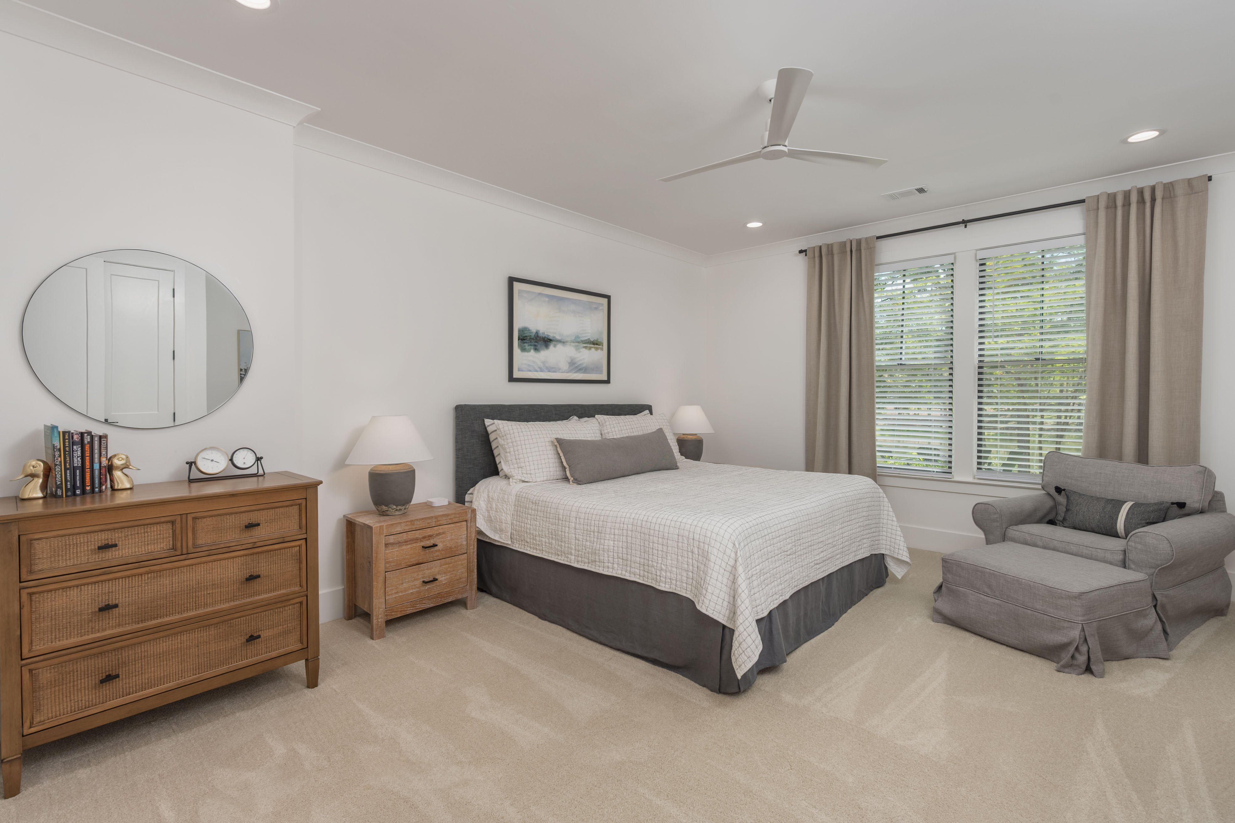 1041 Holt's Ferry image 42